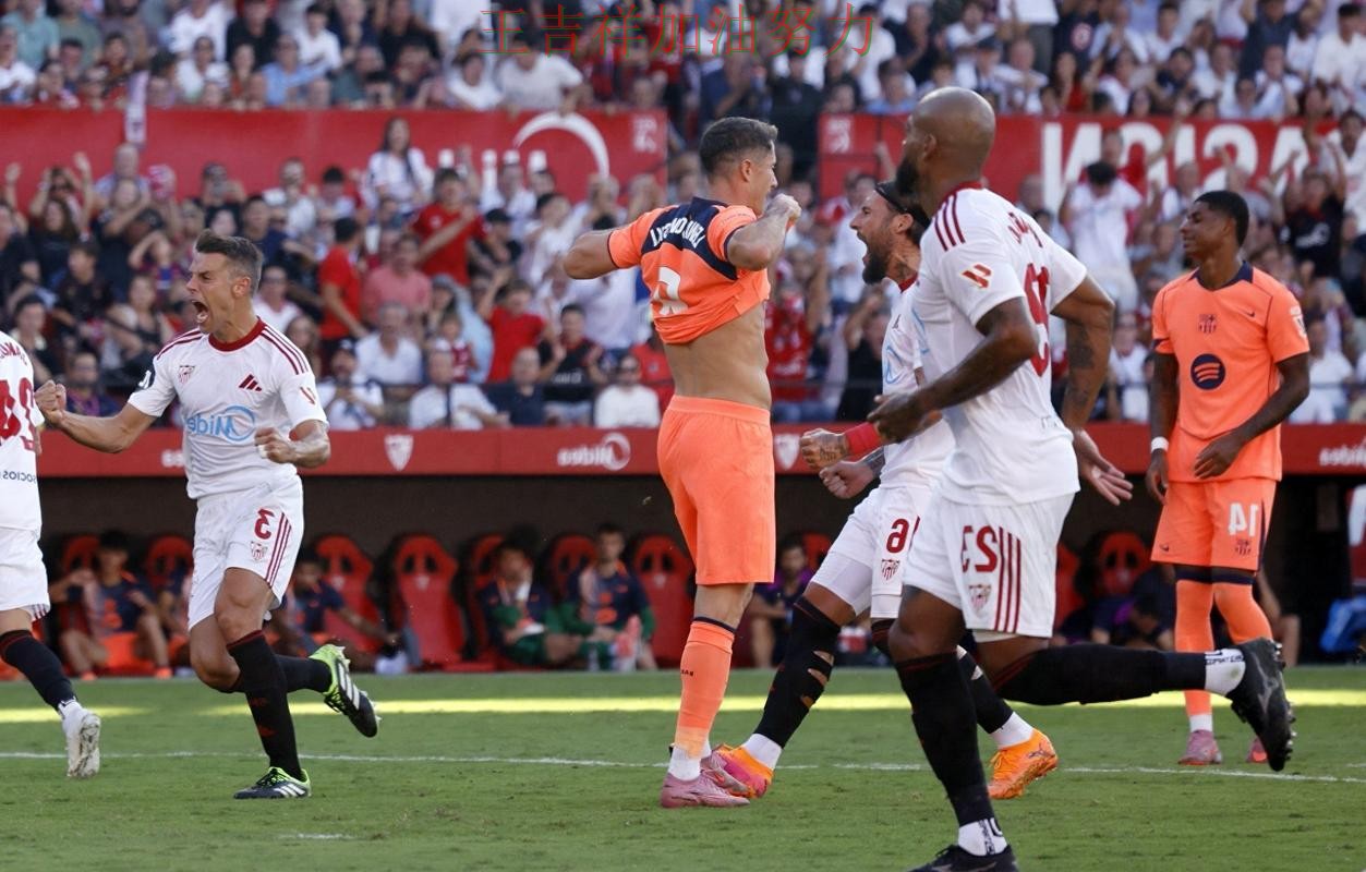 巴萨在英超中关键战失利暴露阵容短板 引发球迷持续关注 巴萨在英超中关键战失利暴露阵容短板 引发球迷持续关注